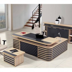 Boss Table 04 Boss Table 04