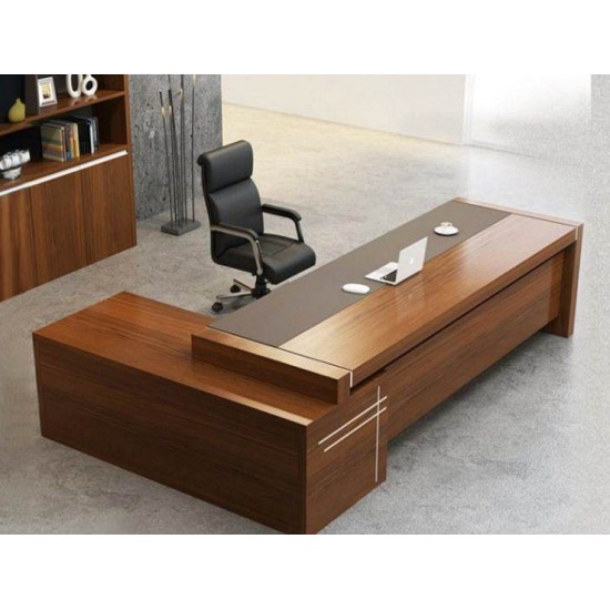 Boss Table 07